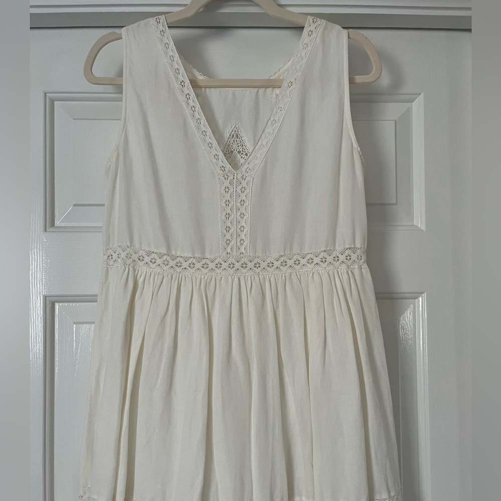 Sezane Zarri embroidered white/ecru lace midi dress.  Cotton/linen. Size 38 - Picture 9 of 15